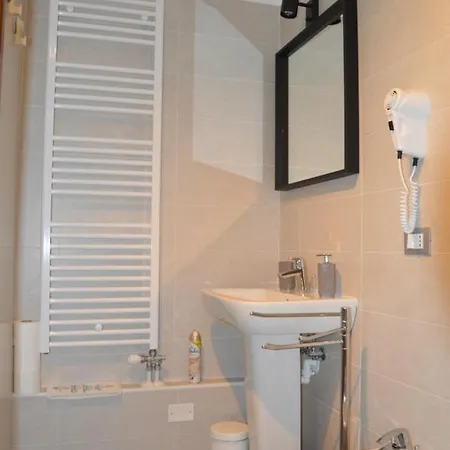 Riviera Garibaldi بيت ضيافة