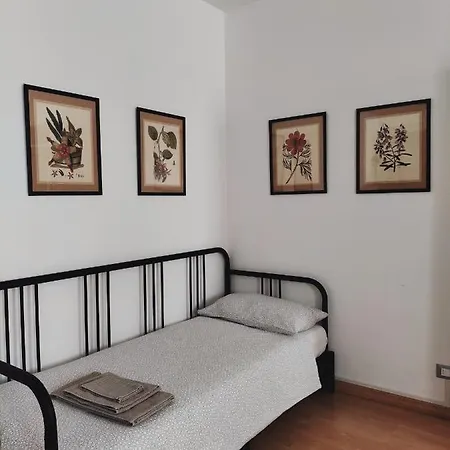 Riviera Garibaldi بيت ضيافة 4*